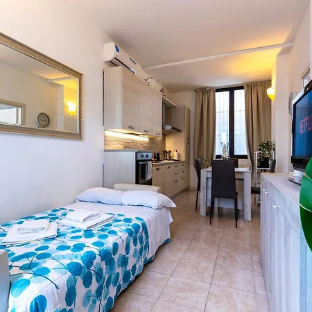 Linate - 10 Minutes From Duomo, Wifi Daire *